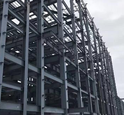 Comparison of prefabricated steel structure building and conventional steel structure